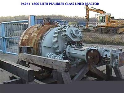 IPP# 96941, 1,173 L (310 gallons)  Glasslined Batch-Type Agitated Reactor For Sale