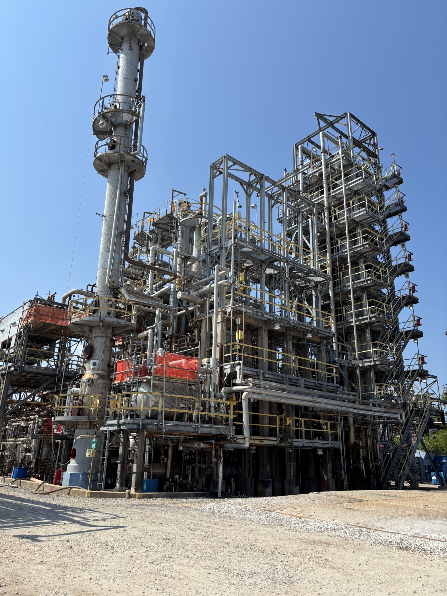 IPP# 603131, Distillation & Blending Plant- US Gulf Coast (Operate In-Place) Oil and Gas For Sale